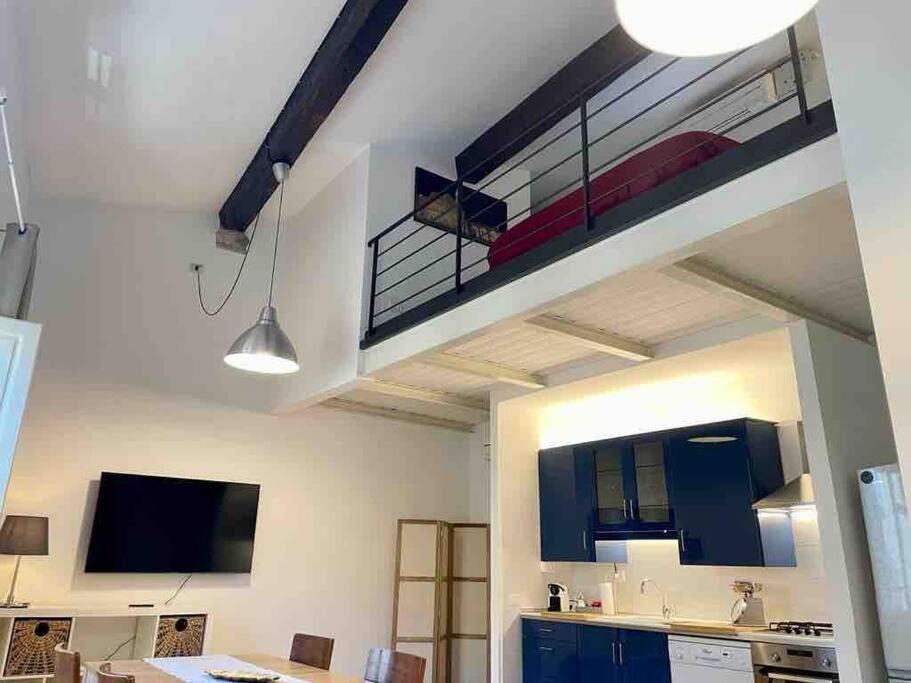 Ferienwohnung Novella'S Loft Near Santa Maria Novella Station Florenz Exterior foto